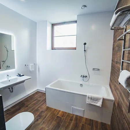 Hotel Irys By Derenivska Kupil 4*