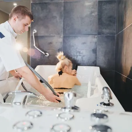 Hotel Irys By Derenivska Kupil 4*