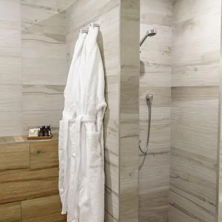 Irys By Derenivska Kupil 4*