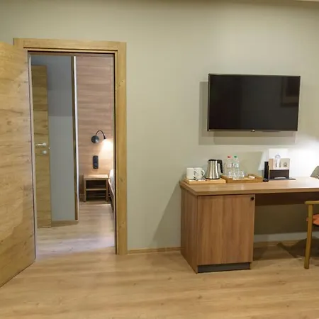 Irys By Derenivska Kupil Nyzhne Solotvyno